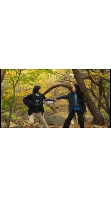 자매의 등산 포스터